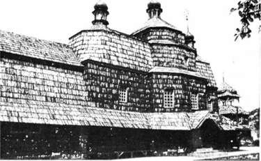 церква вознесіння господнього, пам'ятка архітектури 1717 р., у м. чорткові на тернопільщині